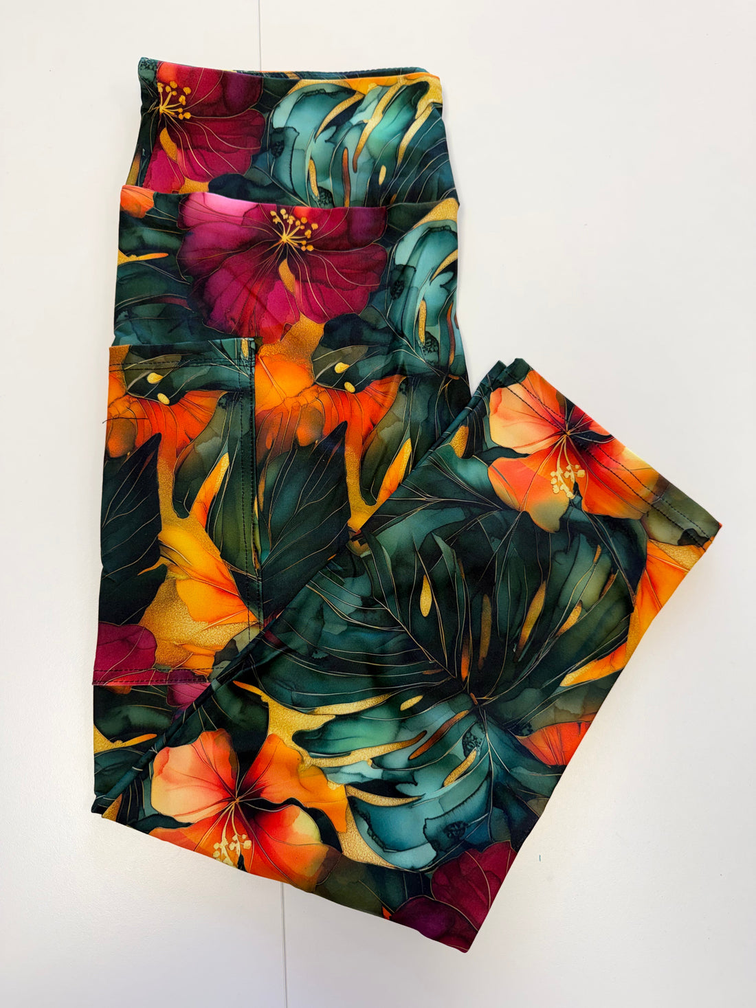 Tropical Vibes Capri w/ Pockets *RTS