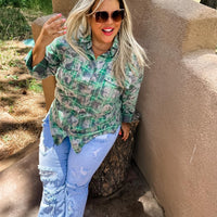 Shiloh - distressed flare jeans