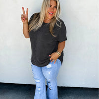 Shiloh - distressed flare jeans