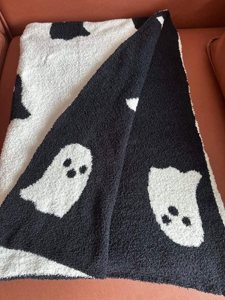 Ghostie Cloud Blanket