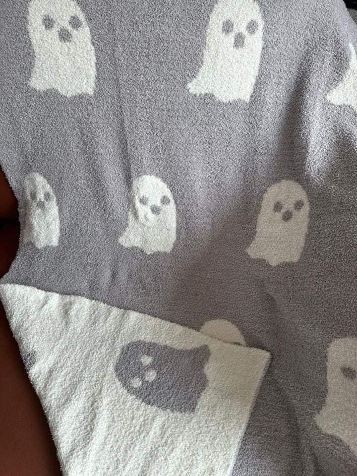 Ghostie Cloud Blanket
