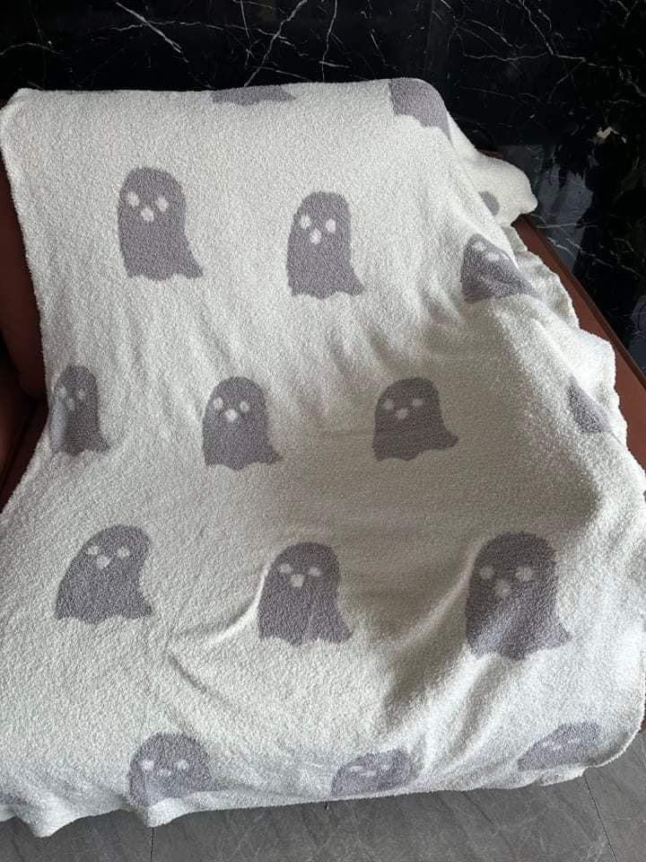 Ghostie Cloud Blanket