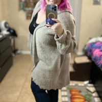 Floating on clouds Hooded cardigan