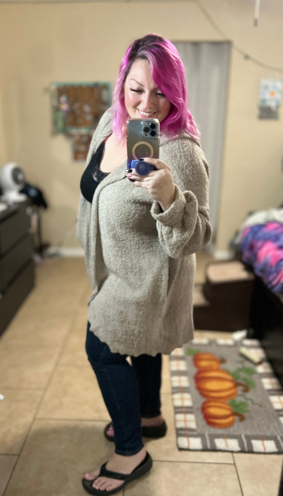 Floating on clouds Hooded cardigan