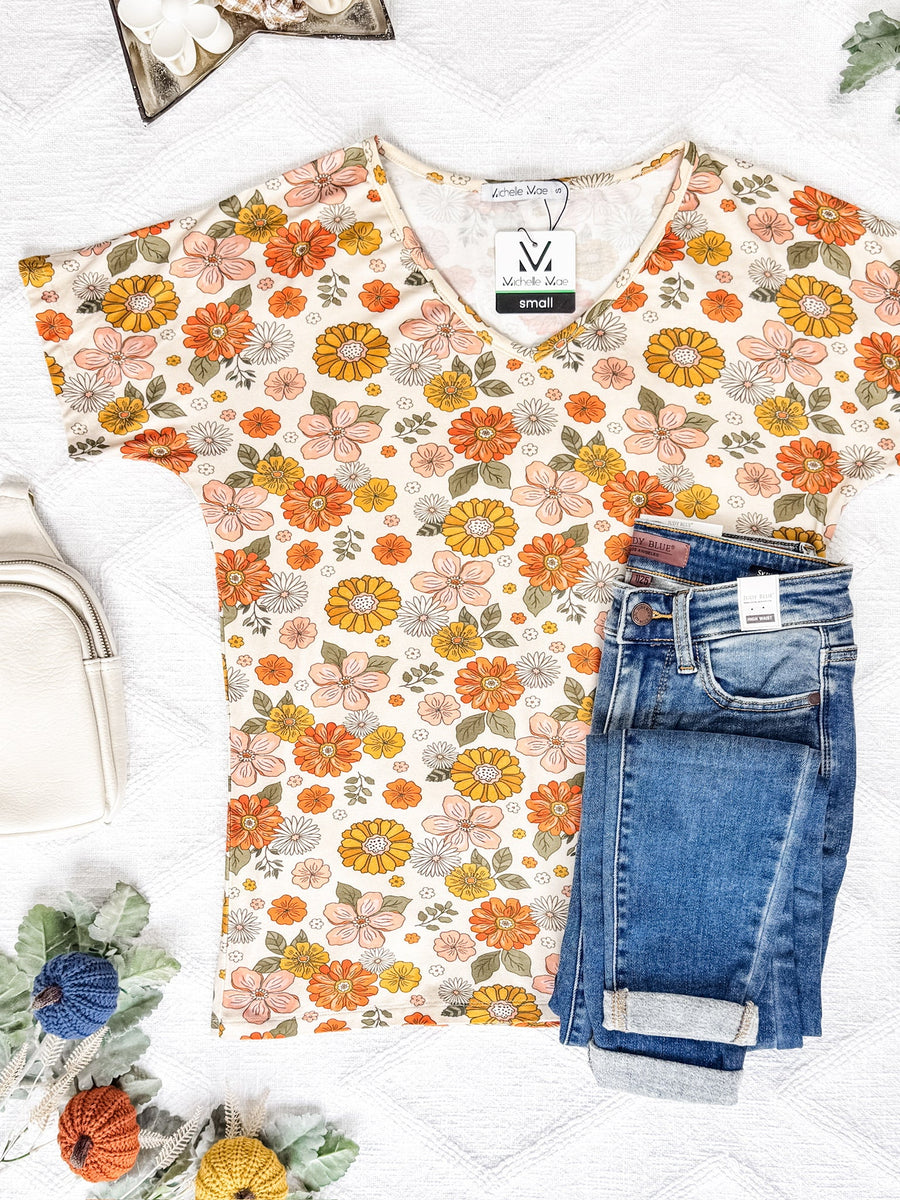 IN STOCK Chloe Cozy Tee - Fall Boho Floral FINAL SALE