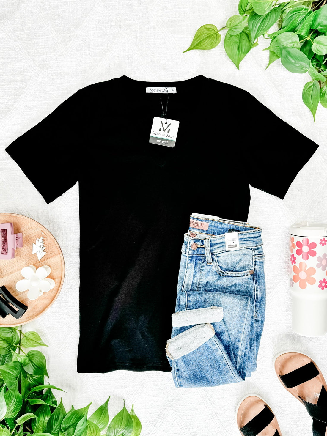 IN STOCK Olivia Tee - Black | Women&