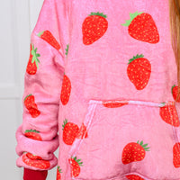 Kids Oversized Hoodie Blanket in Strawberry