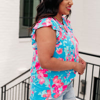 Lizzy Flutter Sleeve Top in Blue and Pink Roses