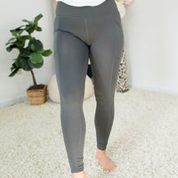 Athletic Pocket Leggings in Ash Grey