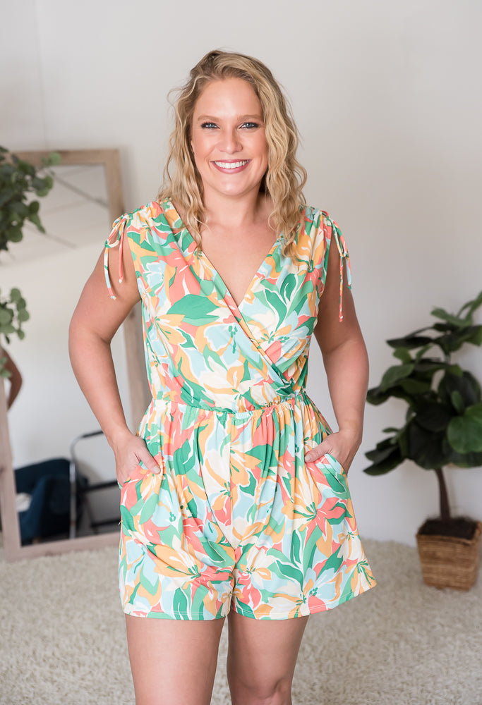 Tropical Waves Romper