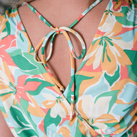 Tropical Waves Romper