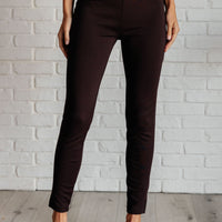 Magic Skinny 28" Pants in Chocolate