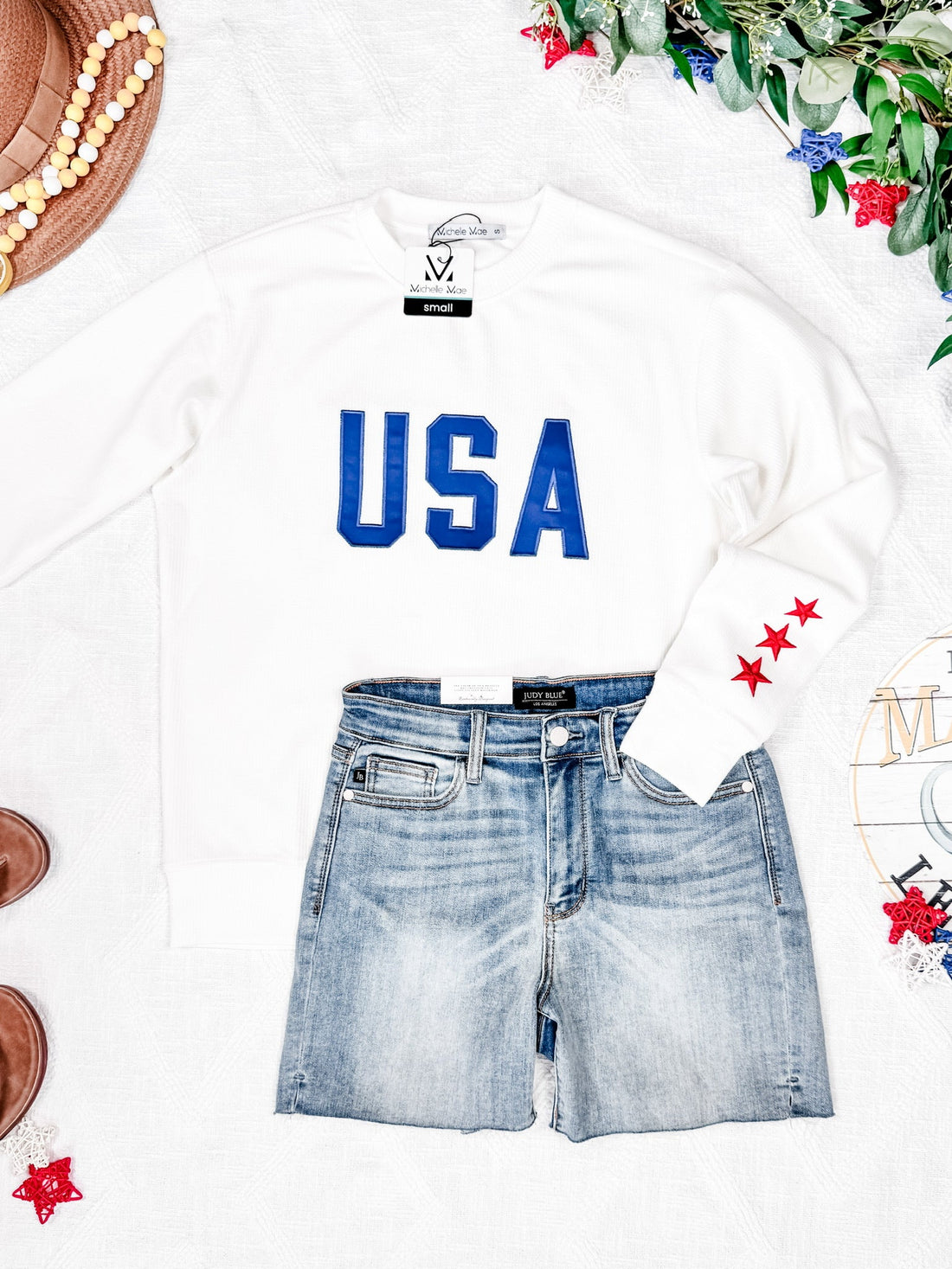 IN STOCK USA Pullover - White