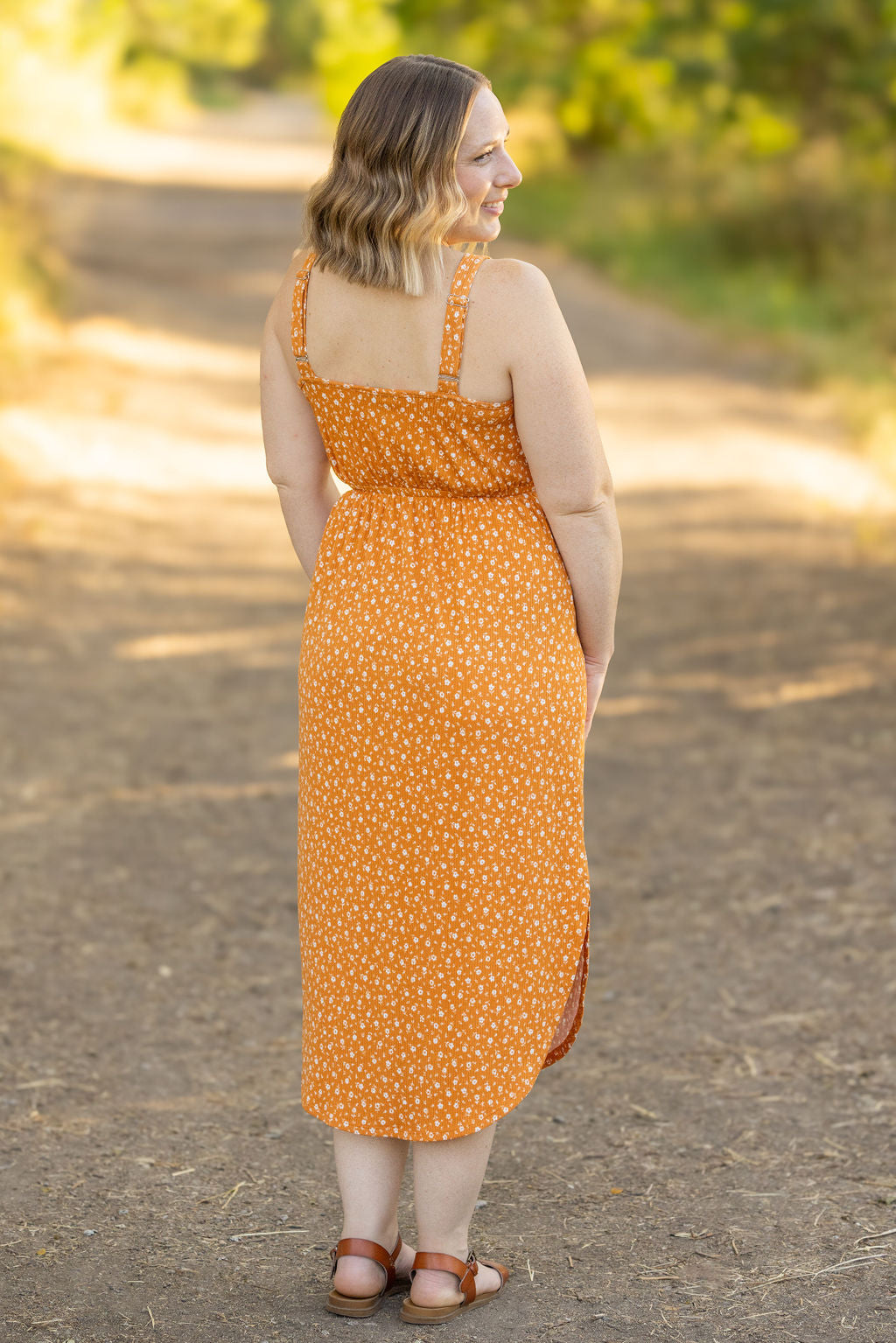 IN STOCK Reagan Ribbed Midi Dress - Pumpkin Floral | Women&