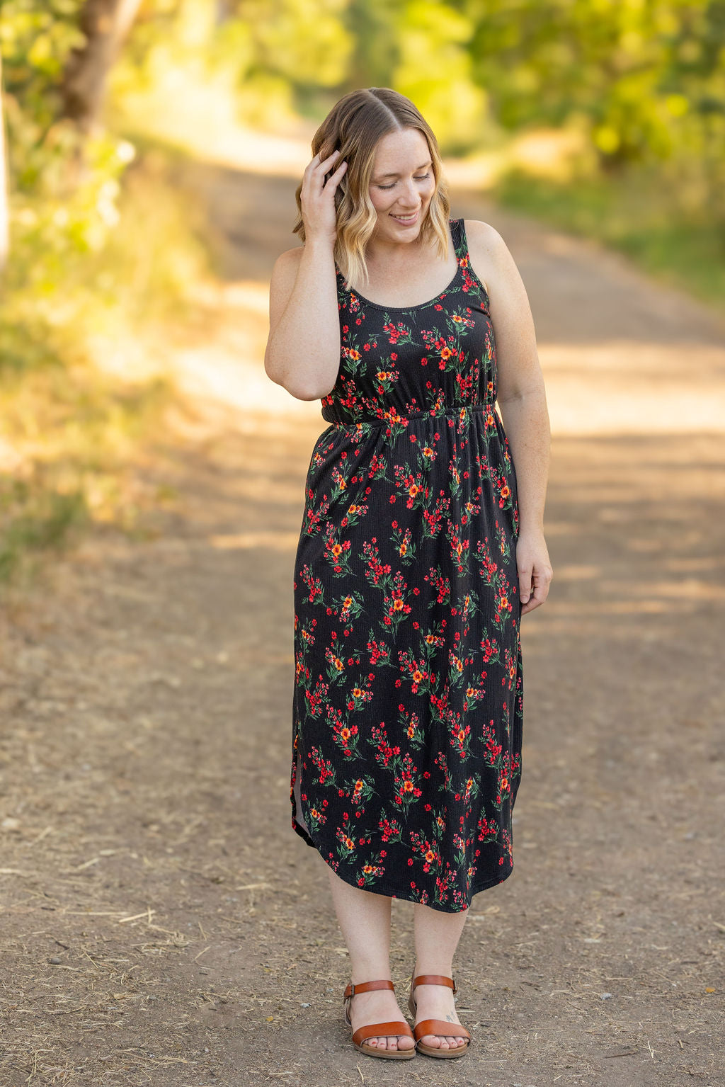 IN STOCK Reagan Ribbed Midi Dress - Black Floral | Women&