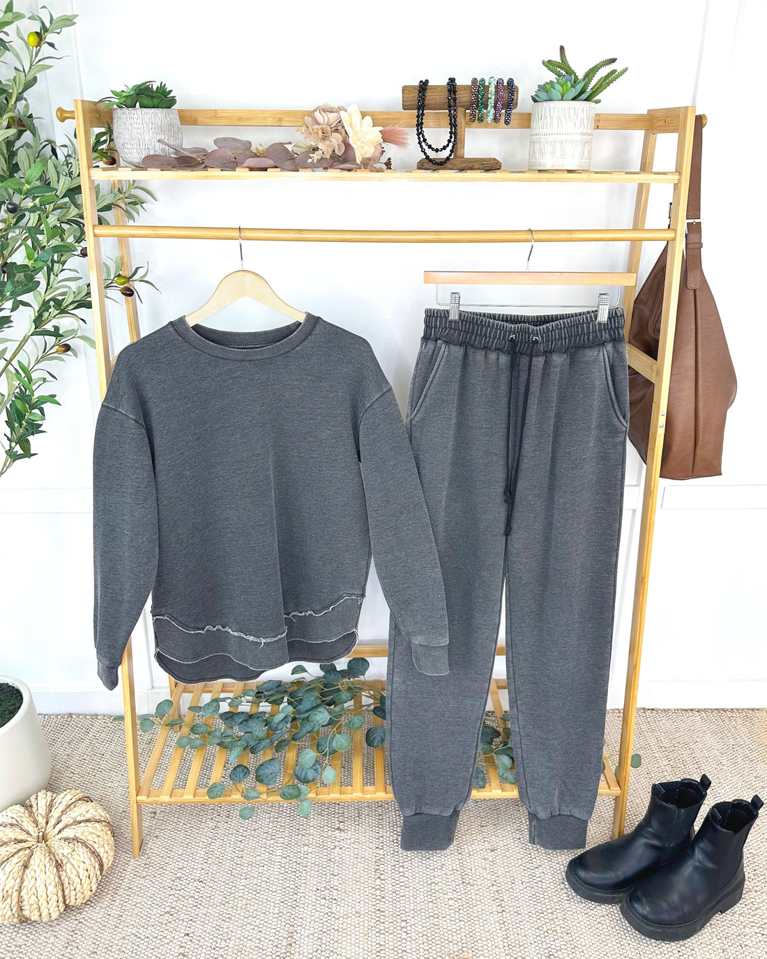 IN STOCK Vintage Wash Joggers - Black