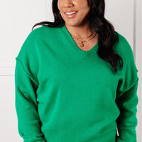 Very Understandable V-Neck Sweater in Green