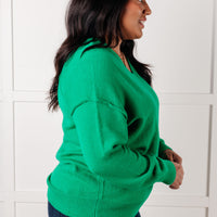 Very Understandable V-Neck Sweater in Green