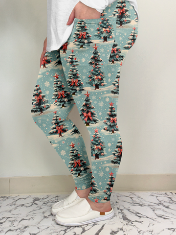 Winter Tree Leggings w/ Pockets