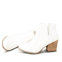 Tarim Bootie in White