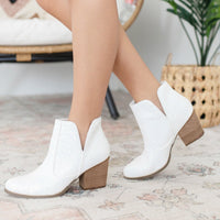 Fiera Booties in White