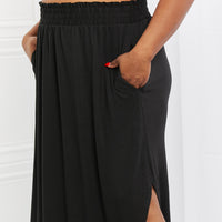 Zenana It's My Time Full Size Side Scoop Scrunch Skirt in Black