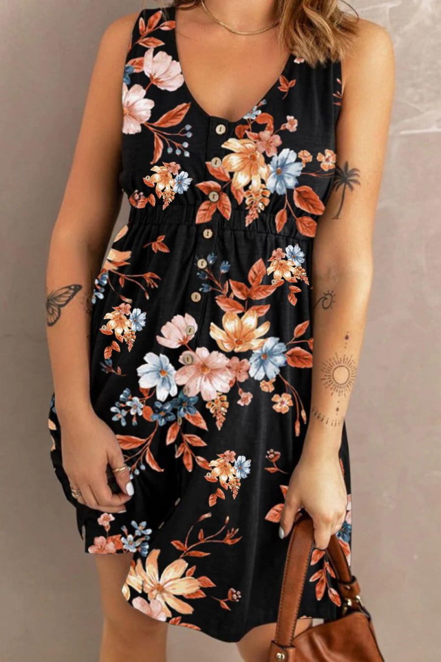 Printed Scoop Neck Sleeveless Buttoned Magic Dress