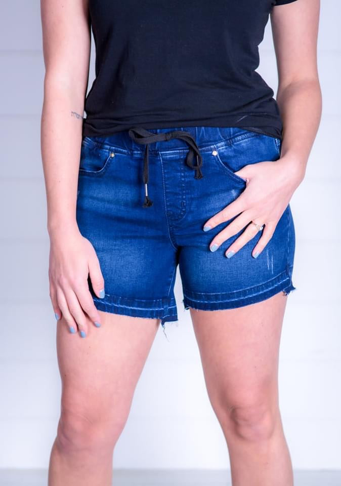 Step hem Denim Short Pull Ons