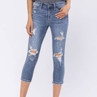 Judy Blue Wren Full Size Distressed Mid-Rise Denim Capri