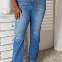 Judy Blue Full Size Straight Leg Jeans with Pockets