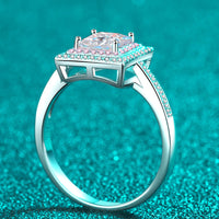 Stay Elegant 1 Carat Moissanite Ring