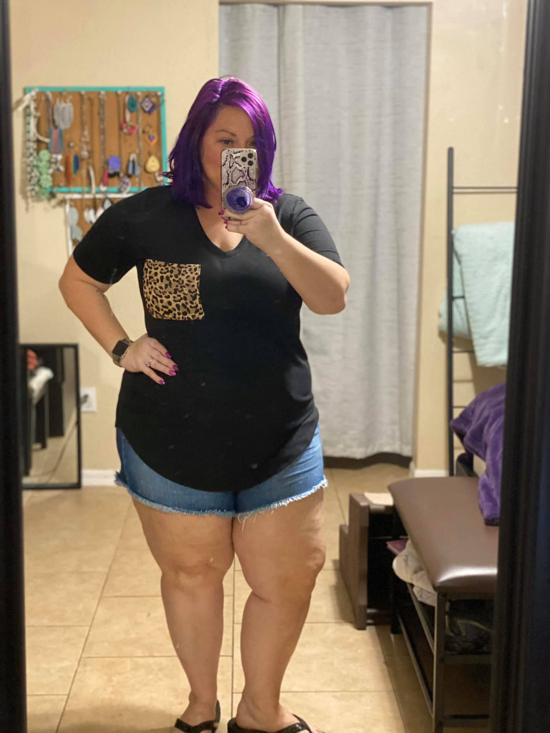 Leopard print pocket tee