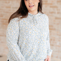 A Touch of Pollen Pullover