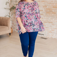 Magic Skinny Pants in Navy