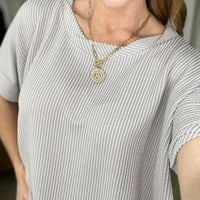 Textured Line Twisted Short Sleeve Top in Light Grey