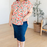 Lizzy Cap Sleeve Top in Coral and Beige Floral