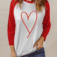 Contrast Baseball Sleeve Heart Graphic Top