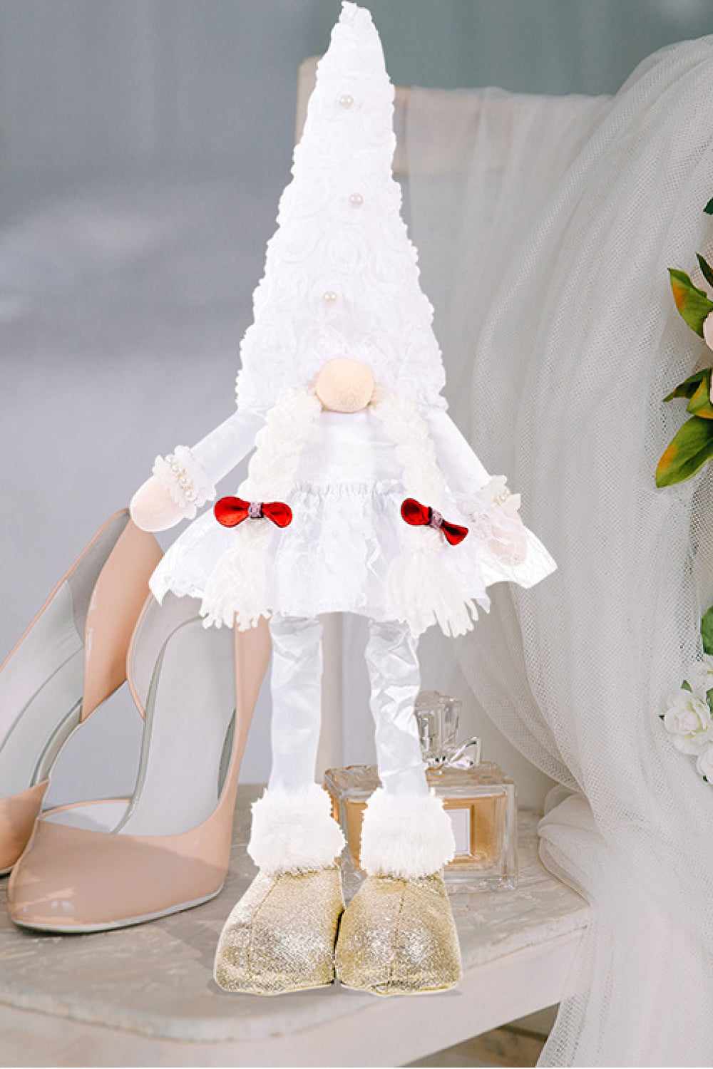 Wedding Bow Detail Pom-Pom Telescopic Leg Gnome