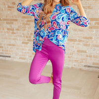 Magic Ankle Crop Skinny Pants in Spring Magenta