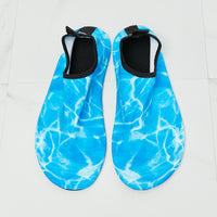 MMshoes On The Shore Water Shoes in Sky Blue